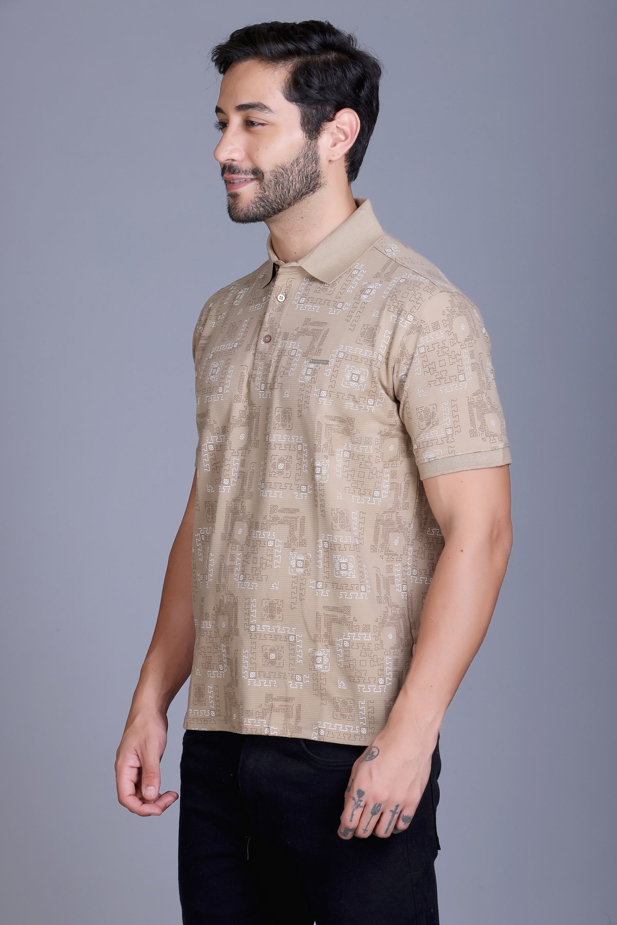 Men's Camel Collar T-Shirt