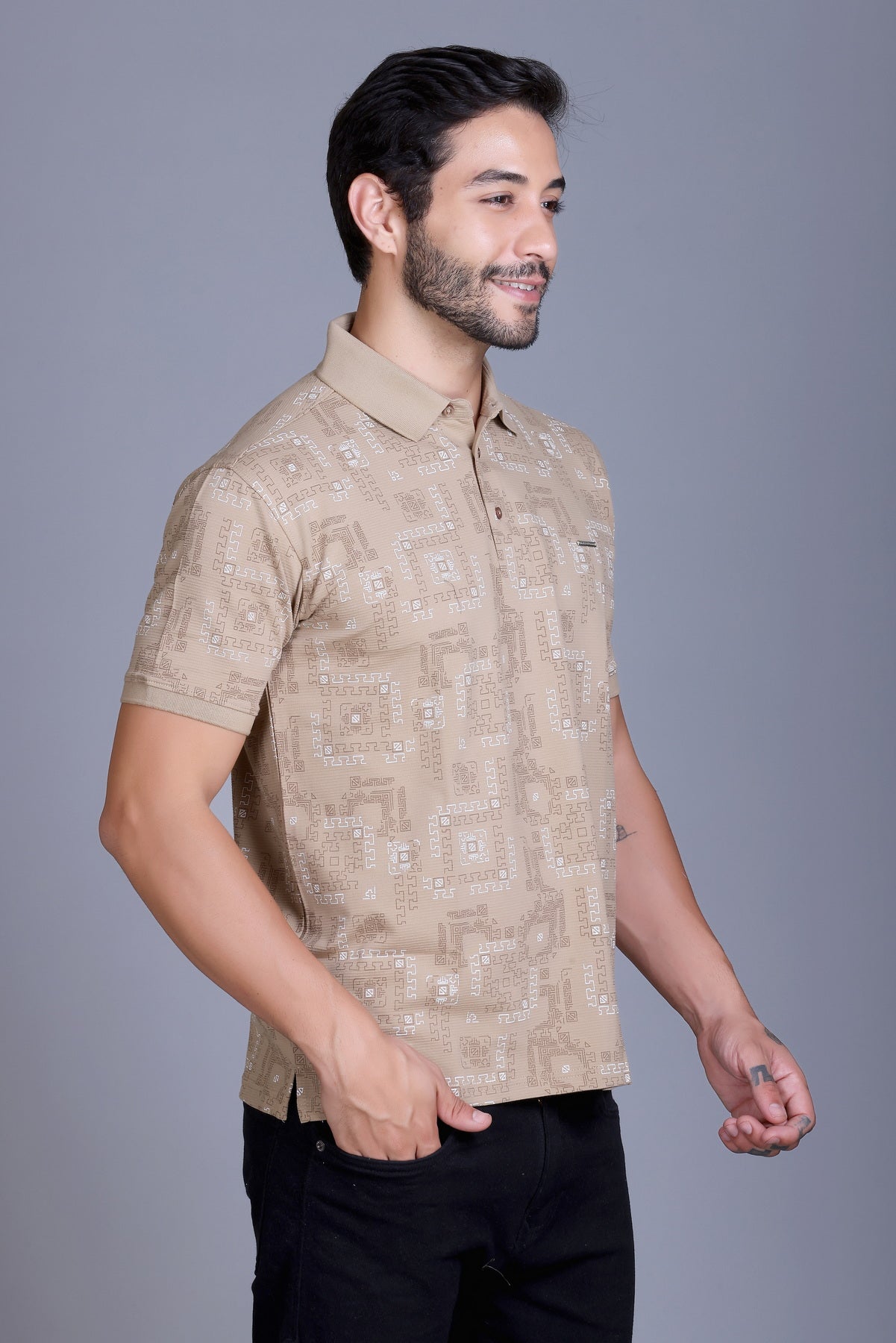 Men's Camel Collar T-Shirt