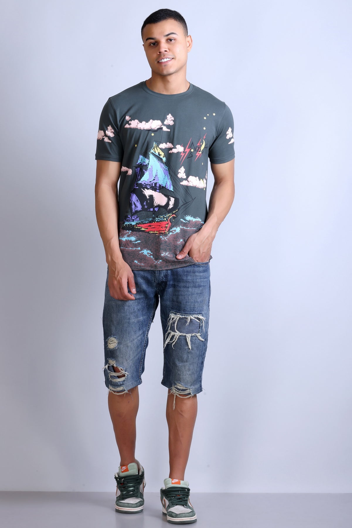 Men's Printed Round Neck T-Shirt