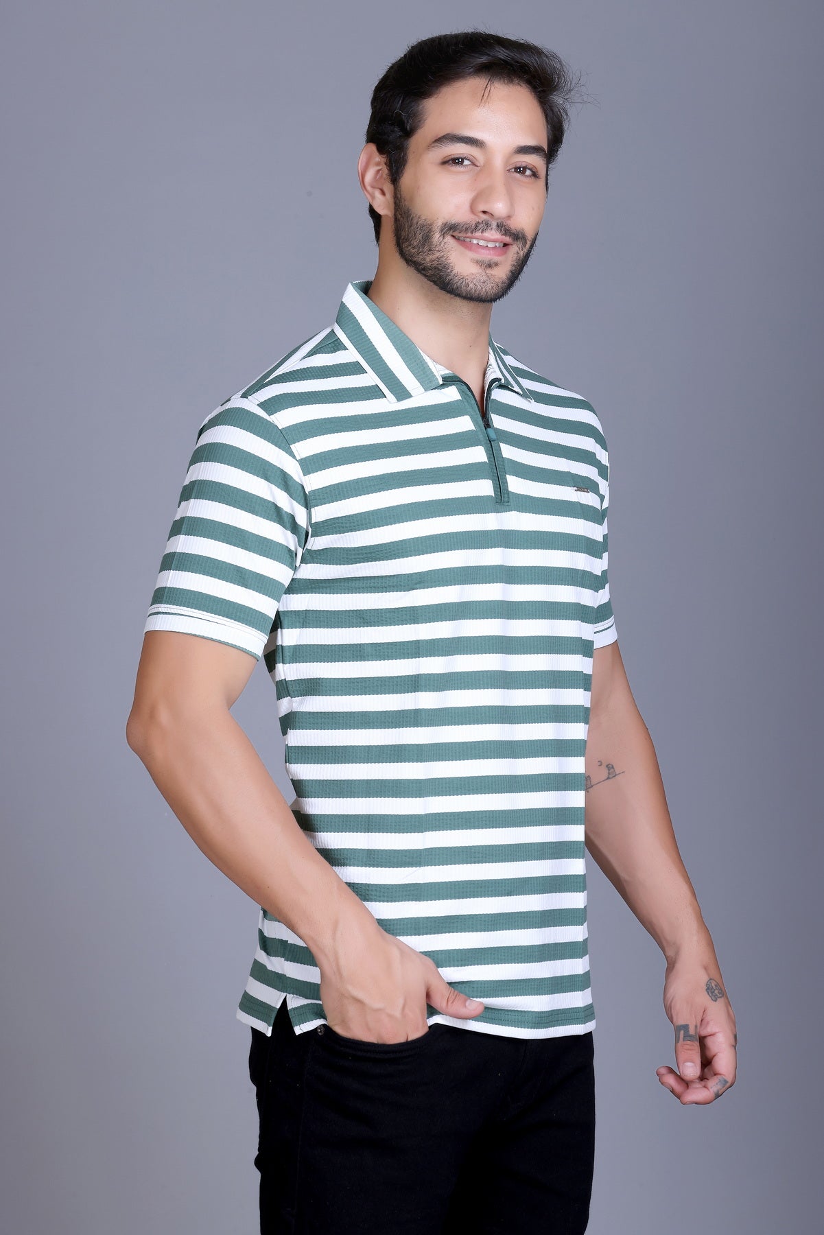Men's Green Collar T-Shirt