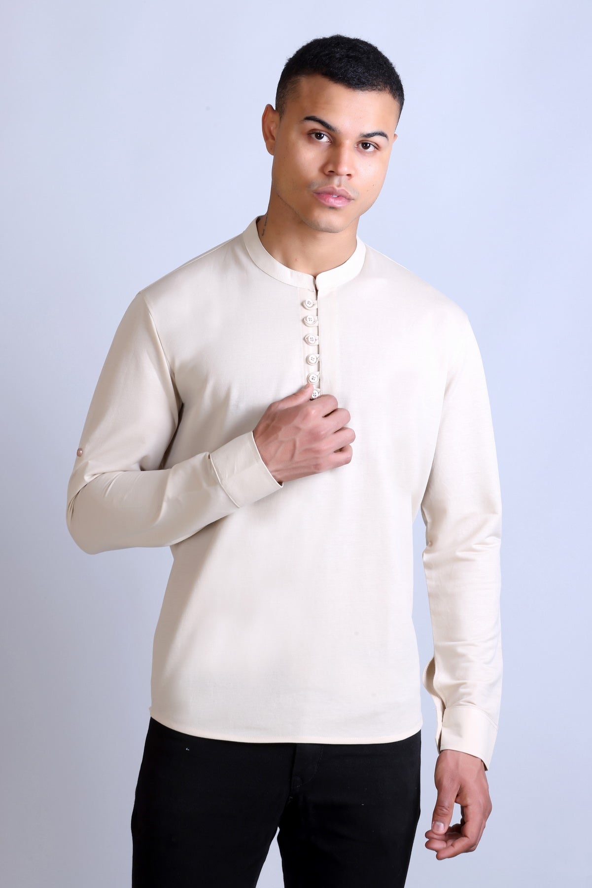 Men's Beige Solid Round Neck Sweatshirt