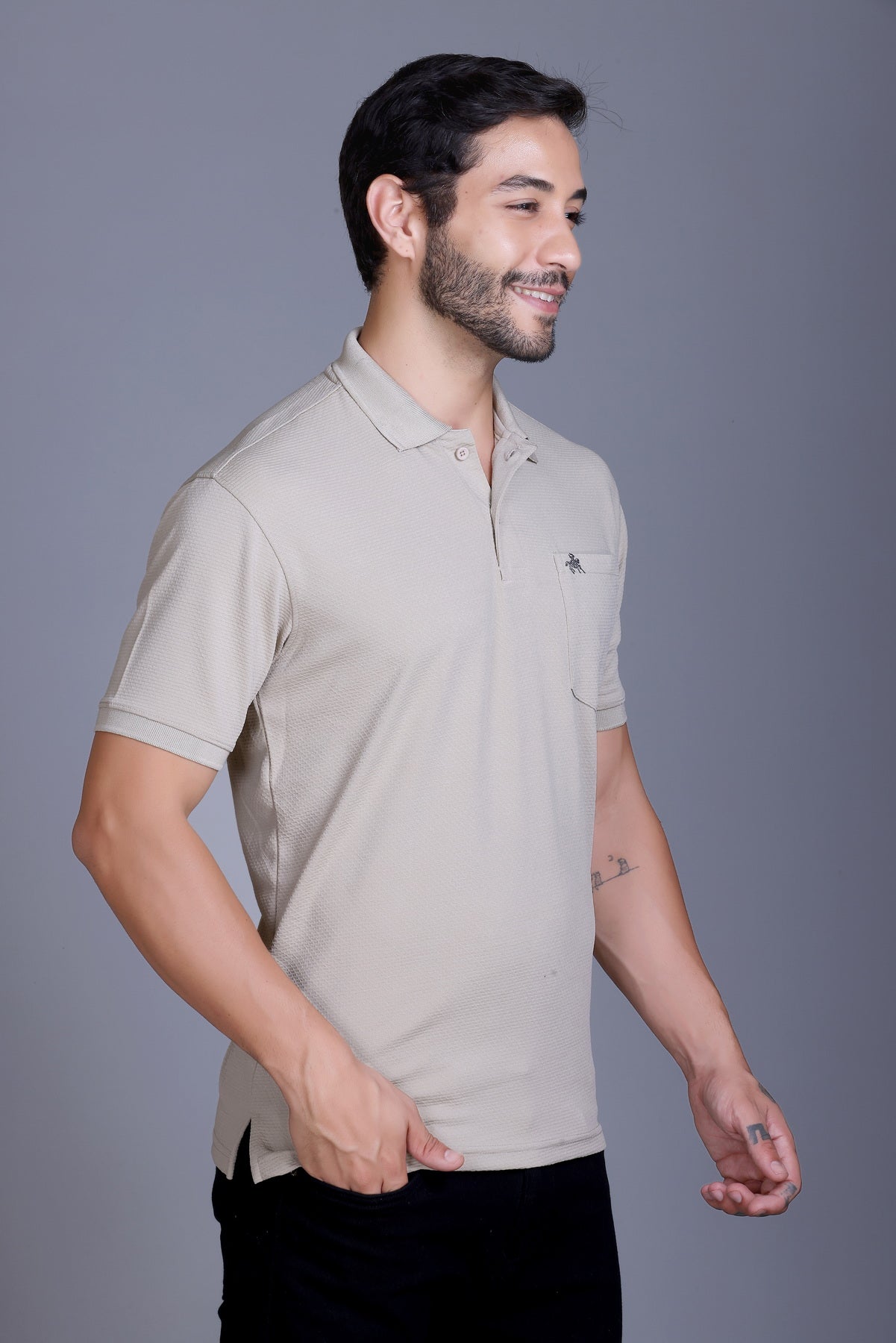 Men's Camel Collar T-Shirt