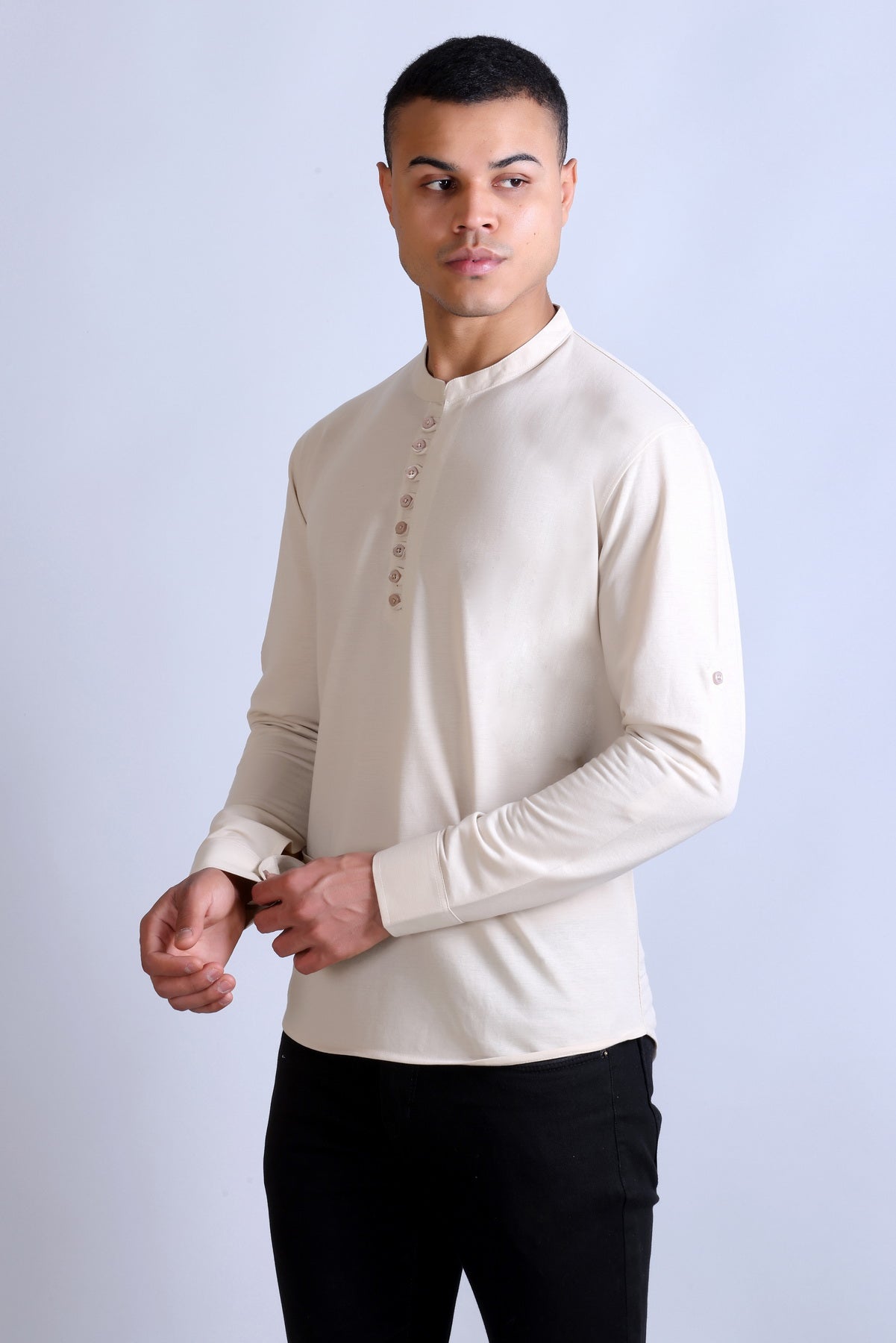 Men's Beige Solid Round Neck Sweatshirt