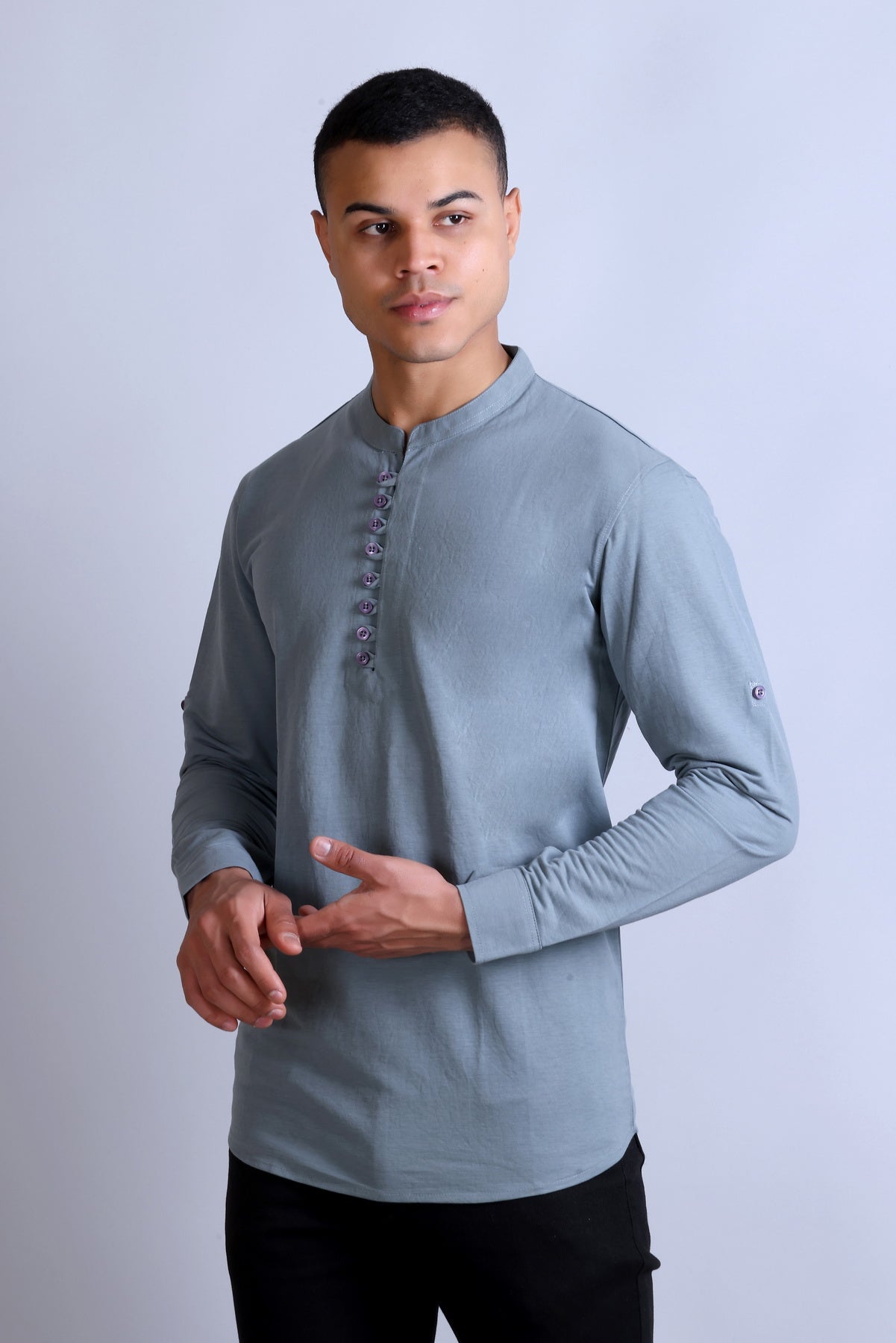 Men's Grey Solid Round Neck Sweatshirt