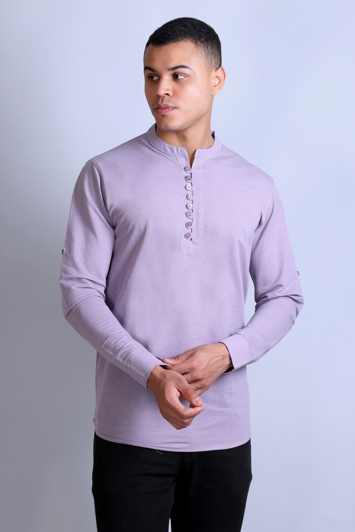 Men's Purple Solid Round Neck Sweatshirt