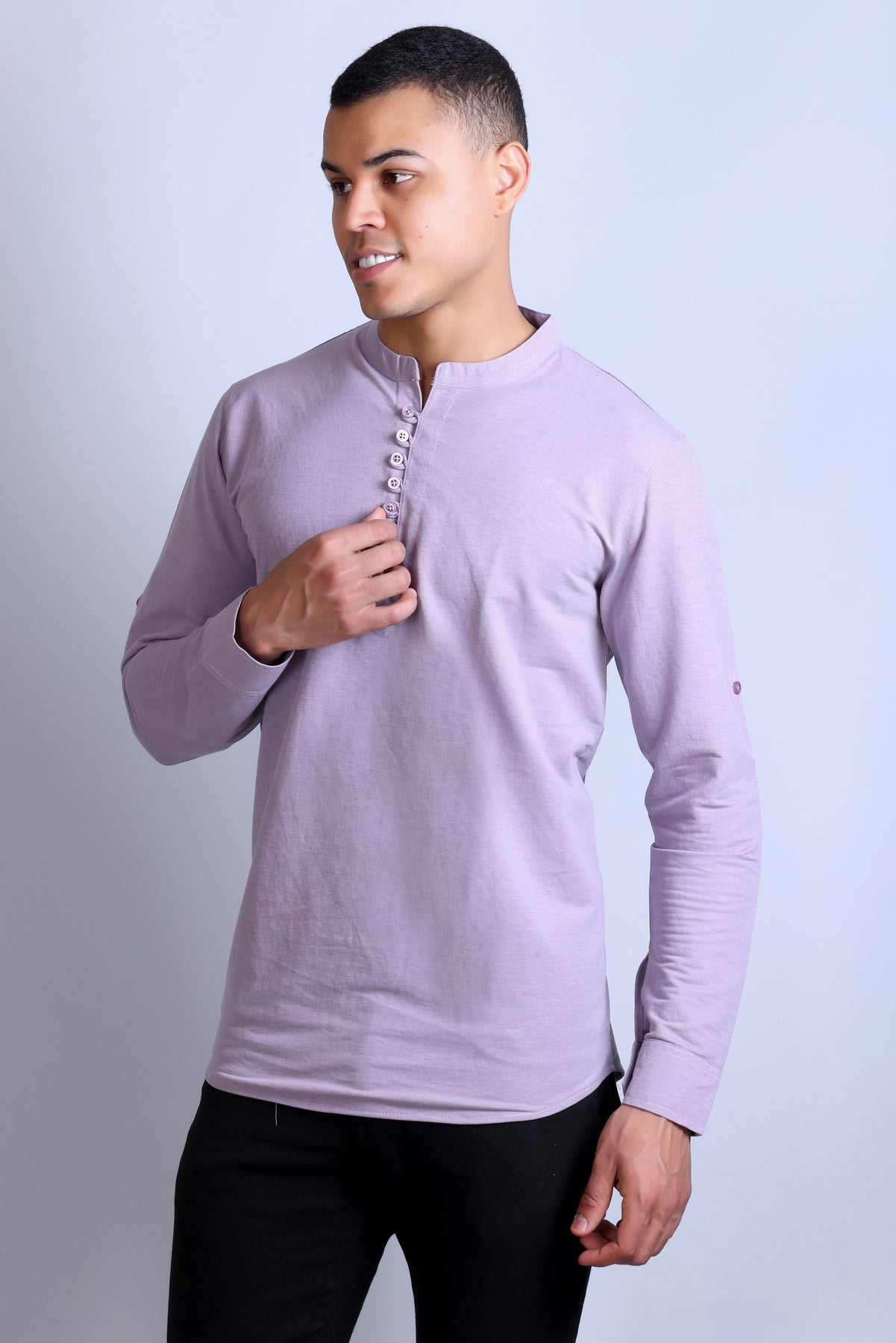Men's Purple Solid Round Neck Sweatshirt