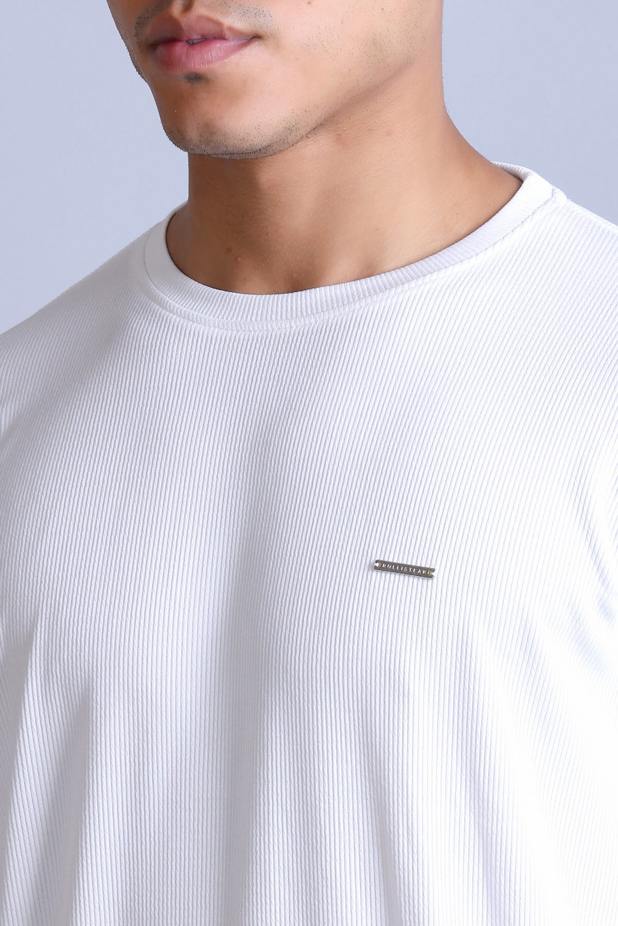 Men's White Solid Round Neck Sweatshirt