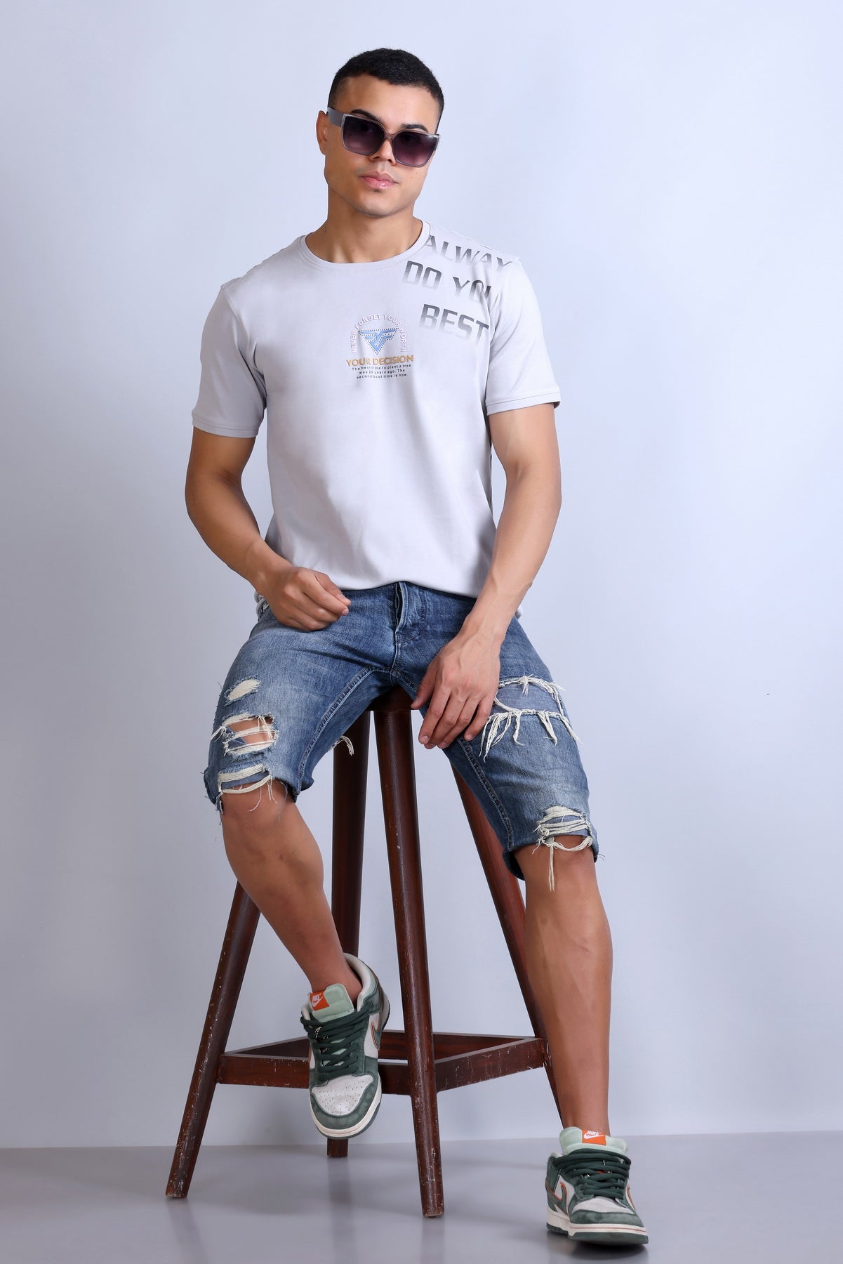 Men's White Printed Round Neck T-Shirt