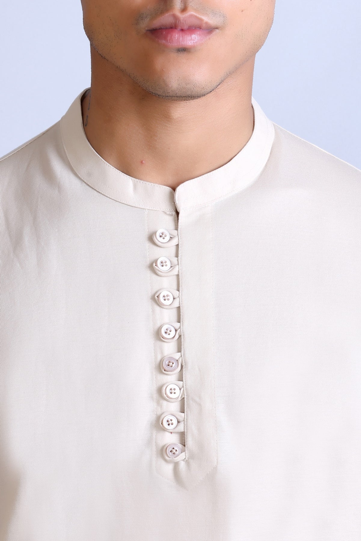 Men's Beige Solid Round Neck Sweatshirt