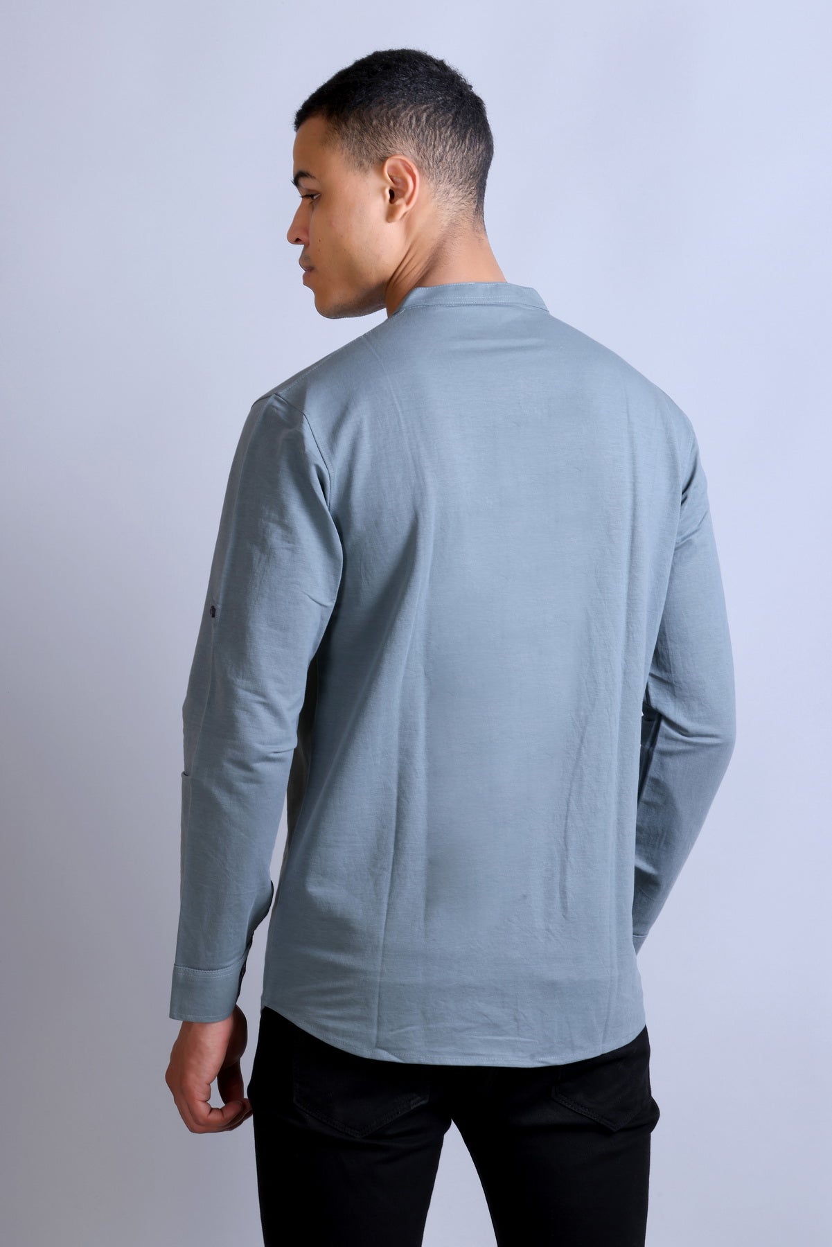 Men's Grey Solid Round Neck Sweatshirt