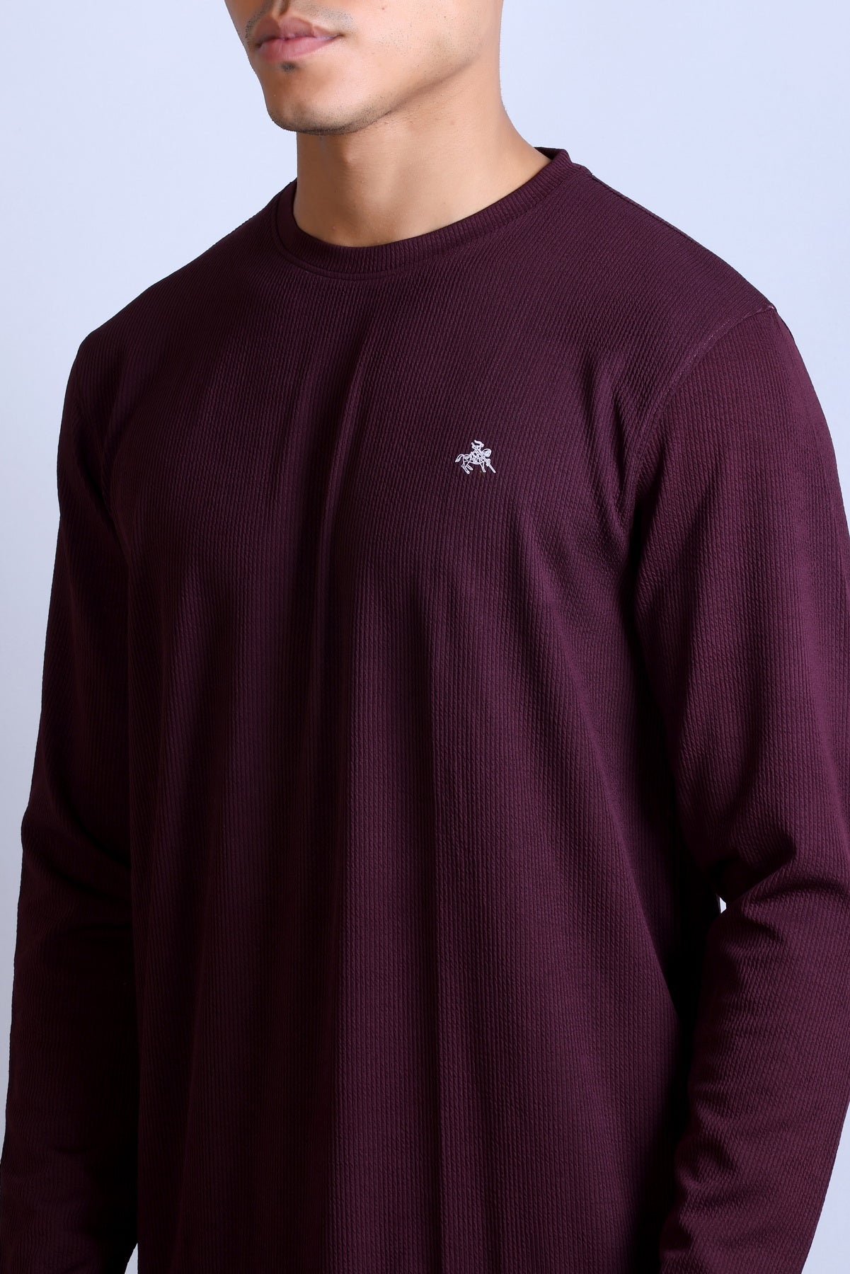 Men's Maroon Solid Round Neck Sweatshirt