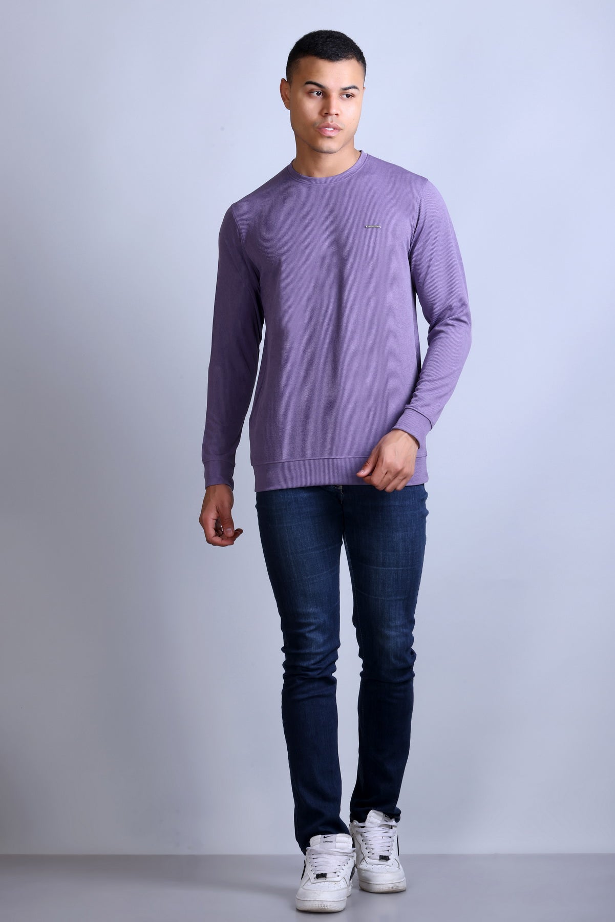 Men's Purple Solid Round Neck Sweatshirt