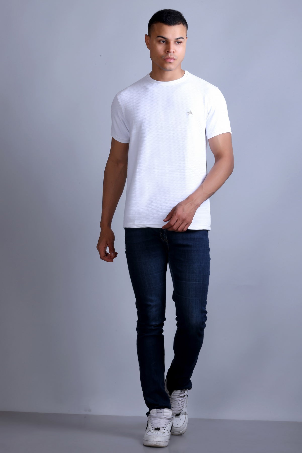 Men's White Round Neck T-shirt