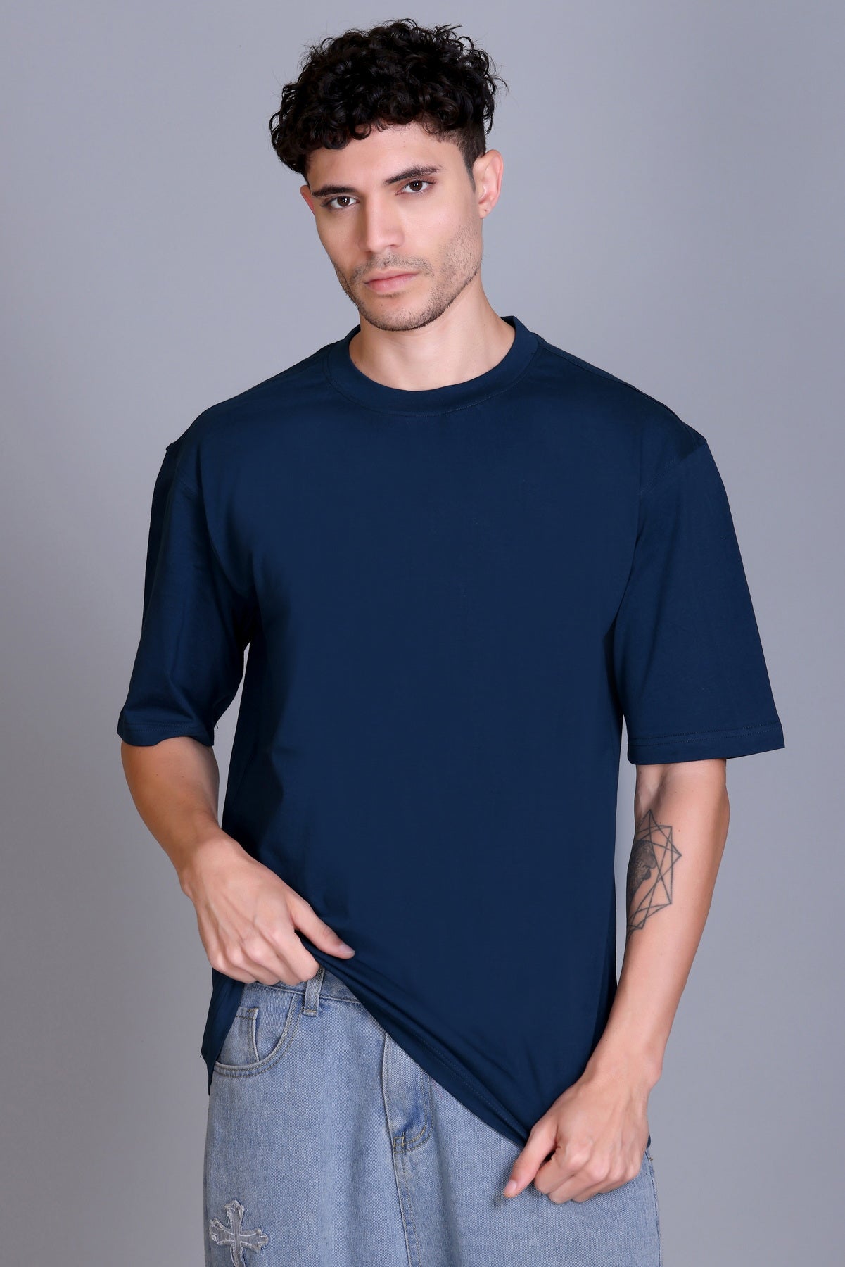 Men's Navy Oversize Round Neck T-Shirt