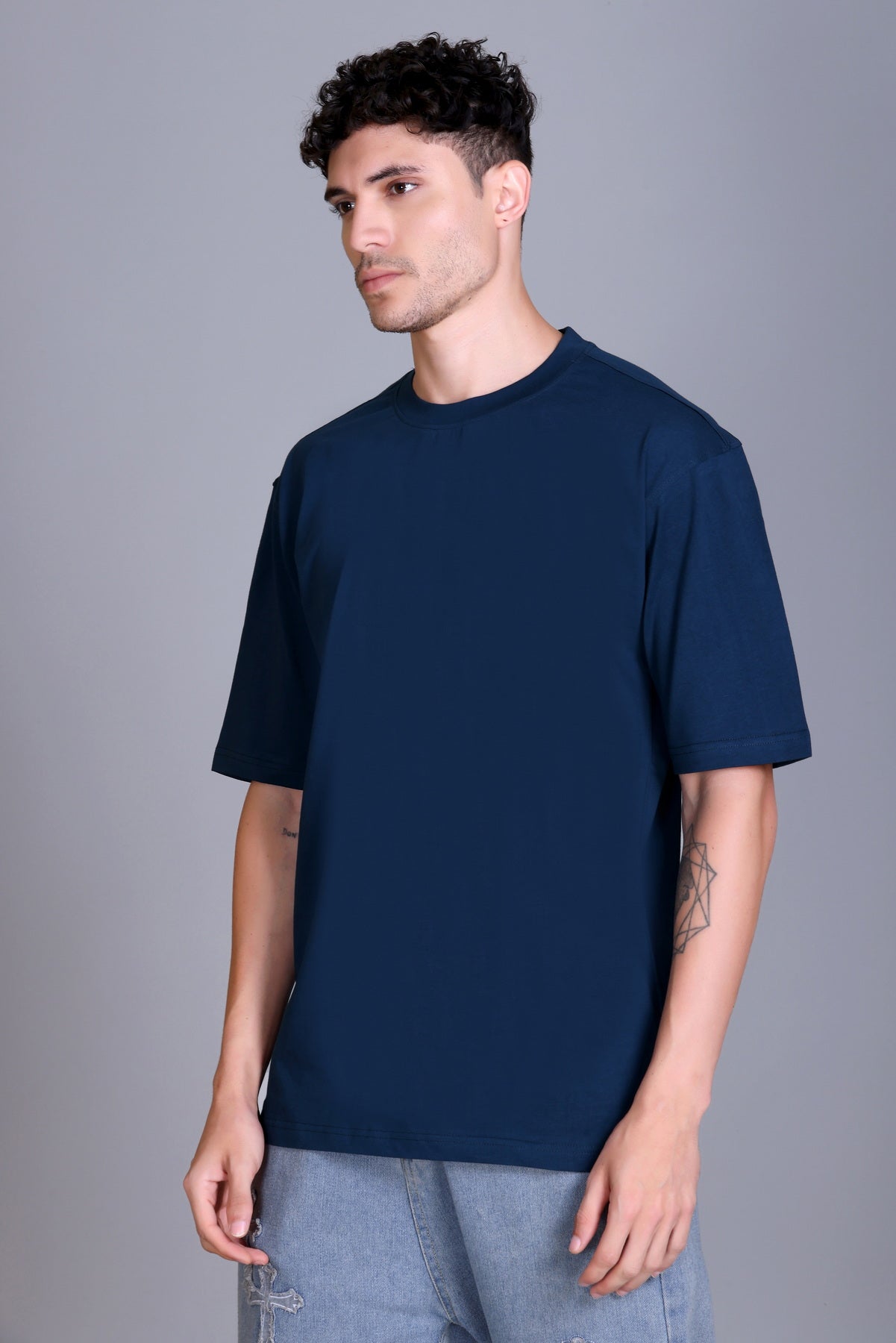 Men's Navy Oversize Round Neck T-Shirt