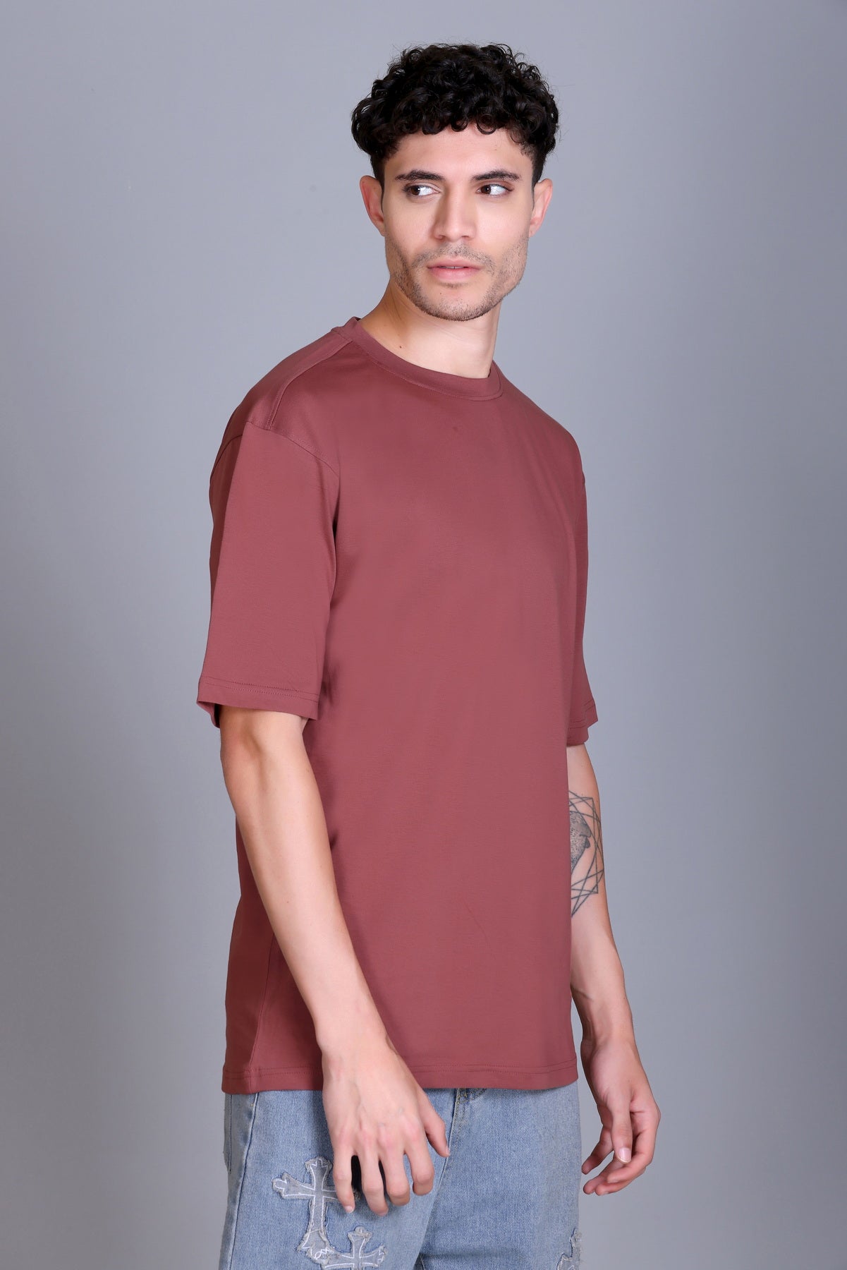 Men's Cottonblend Oversized Half Sleeve Round Neck Regular Fit T-Shirt Half Sleeve Drop Shoulder Printed Tshirt