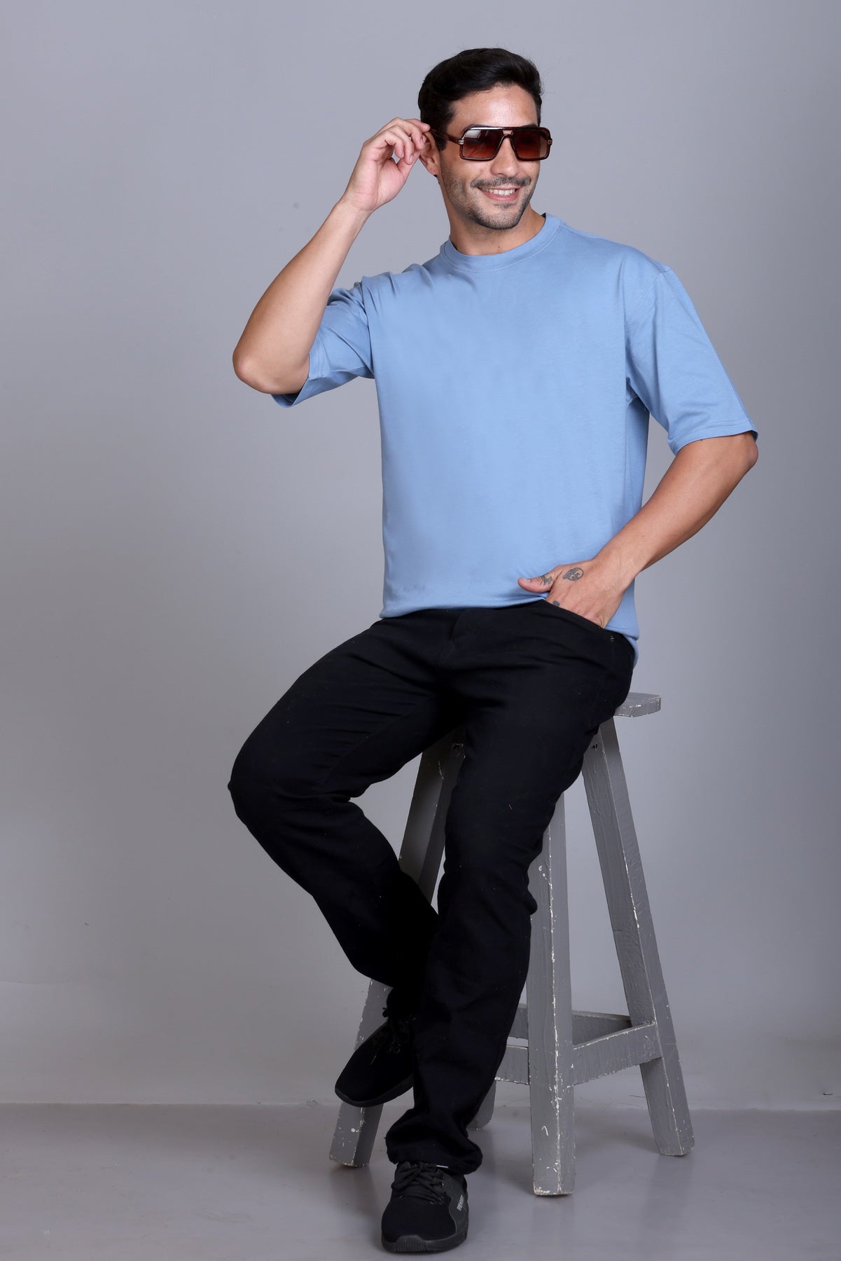 Men's Cottonblend Oversized Half Sleeve Round Neck Regular Fit T-Shirt Half Sleeve Drop Shoulder Printed Tshirt