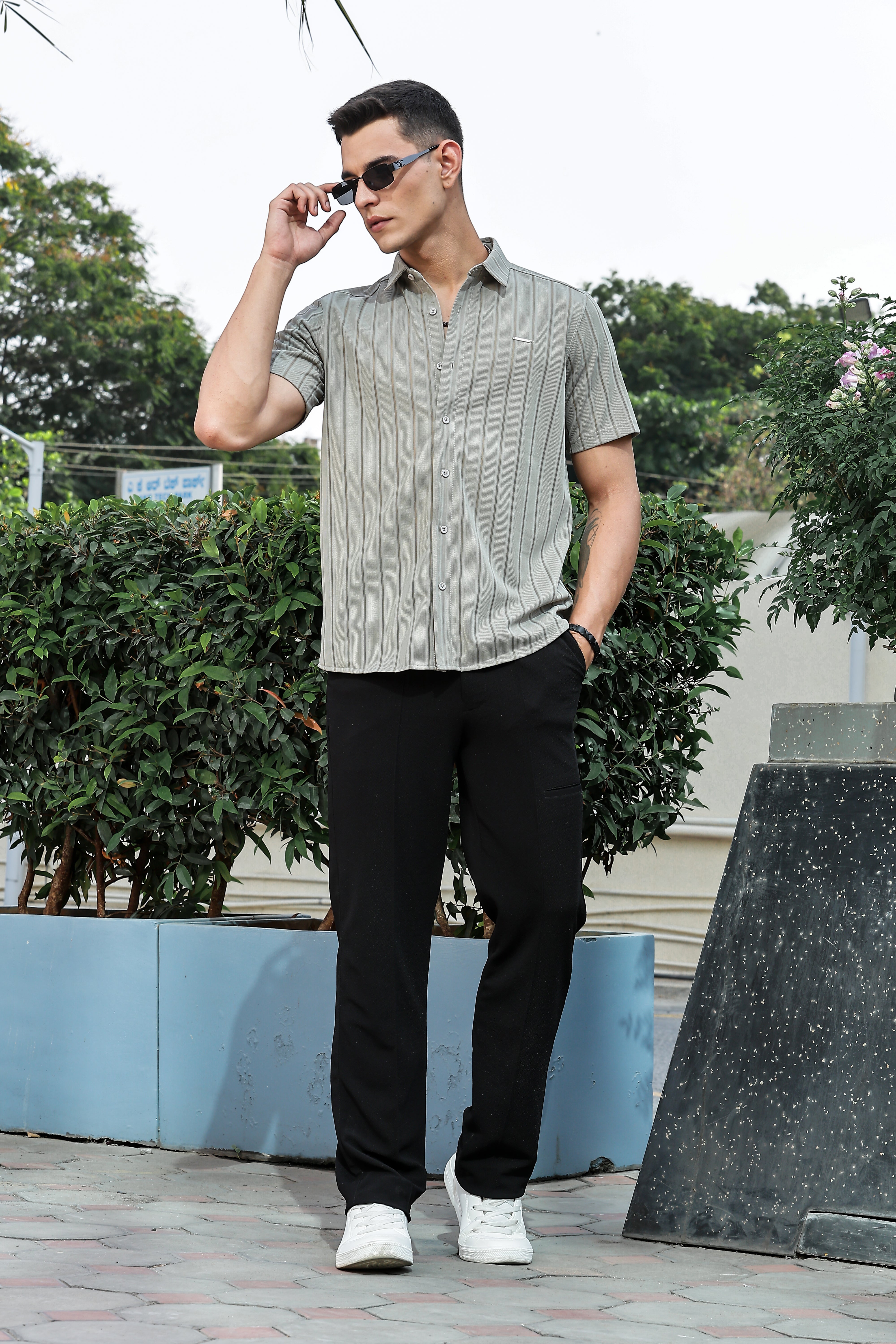 Men's Grey Self Design Shirt With Collar
